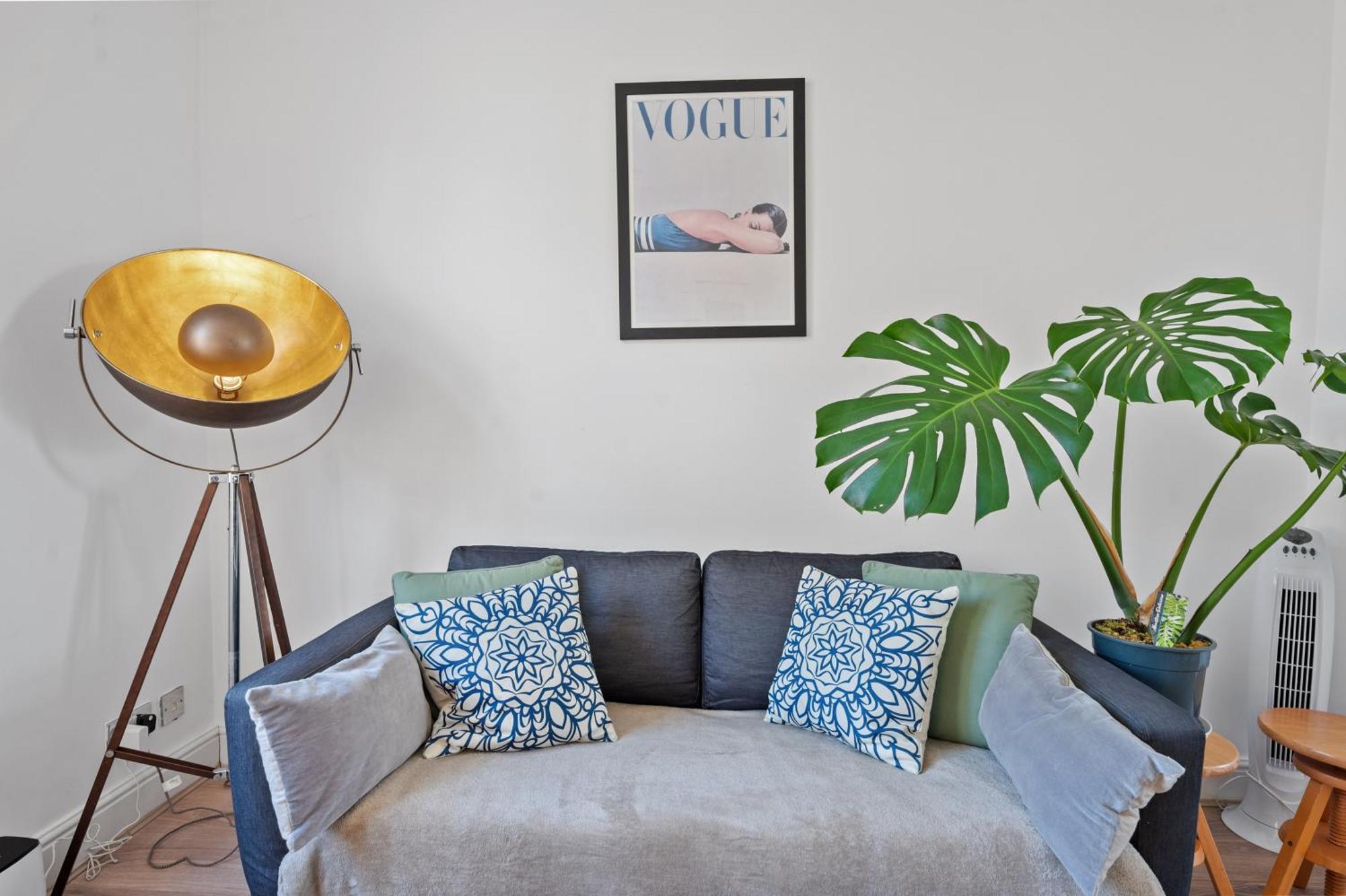 One-Bed Flat, Kensington, Bank Payment To The Host Within 24H From The Reservation Apartamento Londres Exterior foto